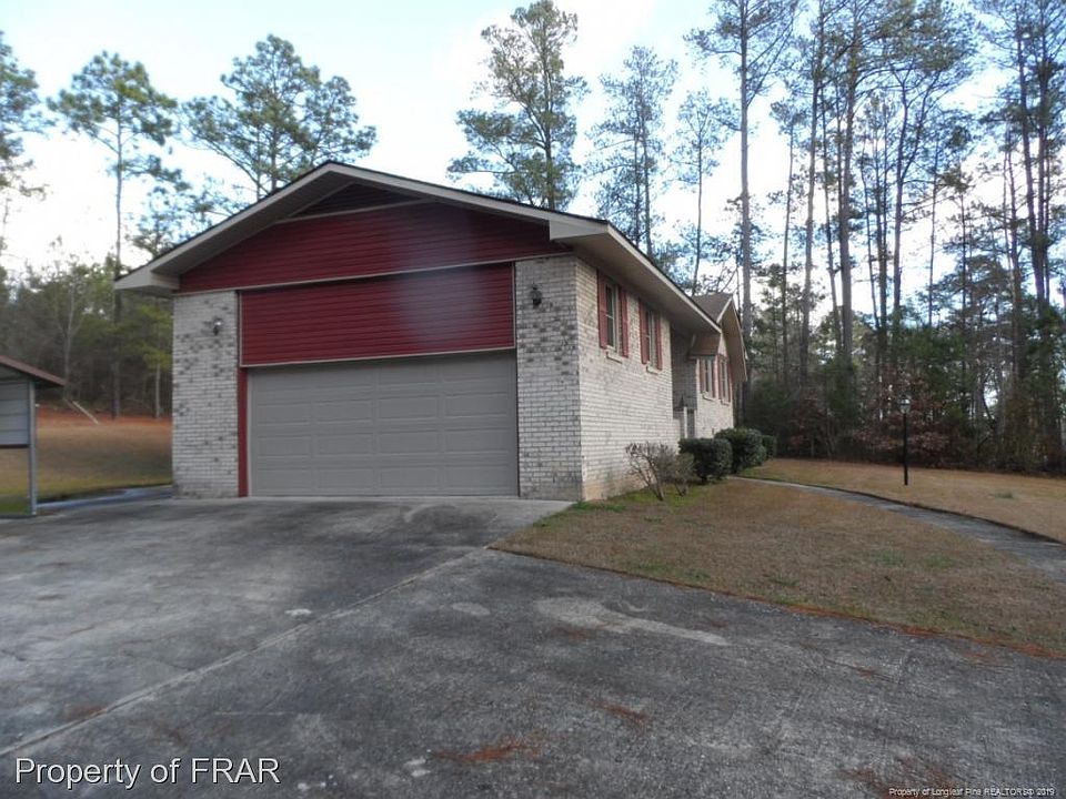 2nd image of 513 Slocomb Rd