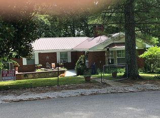 307 Camp Attrahunt Rd, Monticello, KY 42633