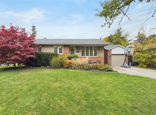 265 Snowden Rd, Oakville, ON L6L 3X6