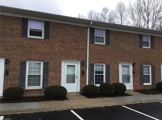 4121 Bethania Station Rd APT 16, Winston Salem, NC 27106
