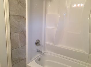 1806 NE 54th Ter, Kansas City, MO 64118