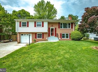 13806 Delaney Rd, Woodbridge, VA 22193