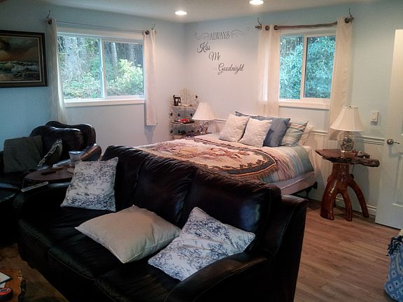 Remodeled guest/family room