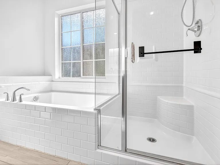 25 Barbara Ln #60 — Photo 22