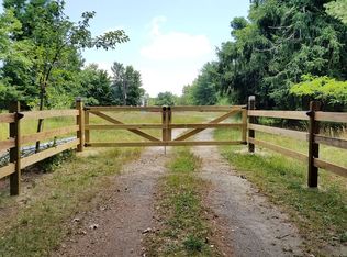 215 Oak Glen Rd, Howell, NJ 07731