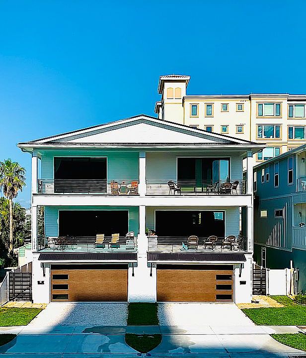 Townhouse with ocean view