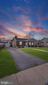 18 Blister St, Middle River, MD, 21220