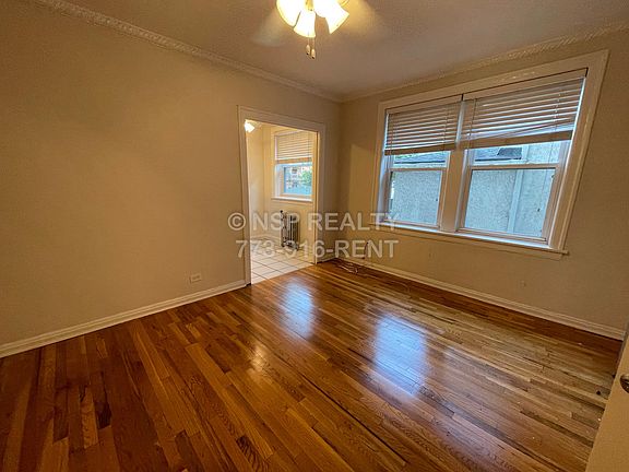 4th image of 1410 W Chase Ave #103