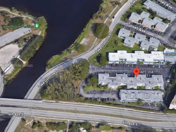 2400 Lake Osborne Dr APT 204