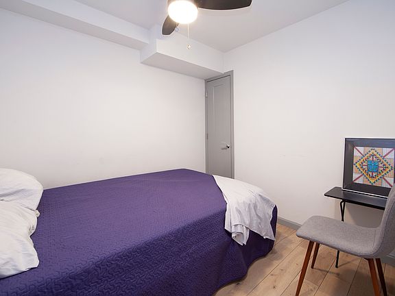 5th image of 332 E 6th St APT 7