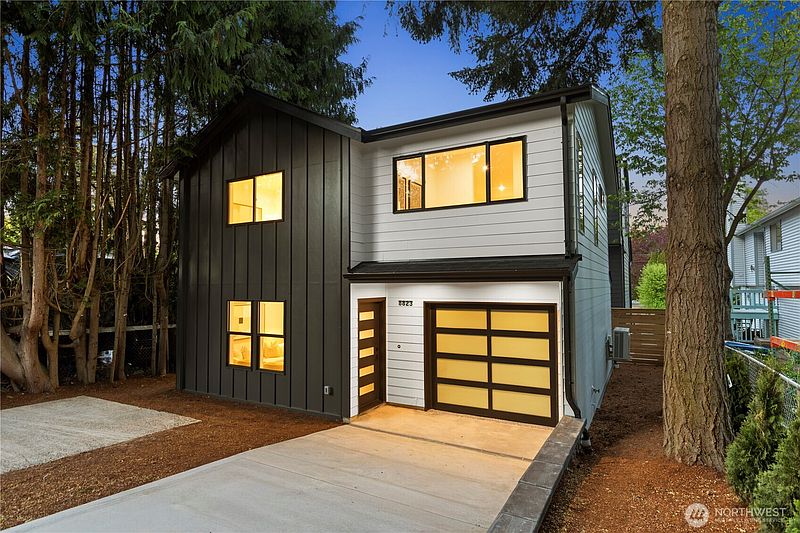 3rd image of 8823 Dibble Avenue NW