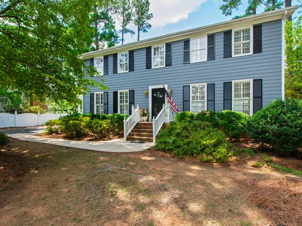 3005 Glen Burnie Dr, Raleigh, NC 27607