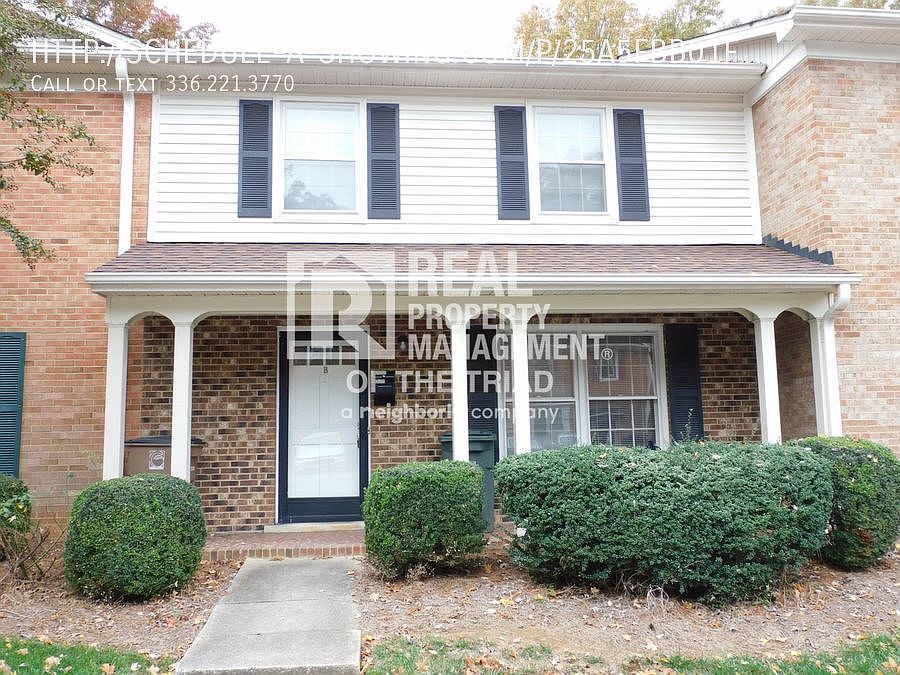 1st image of 3212B Regents Park Ln