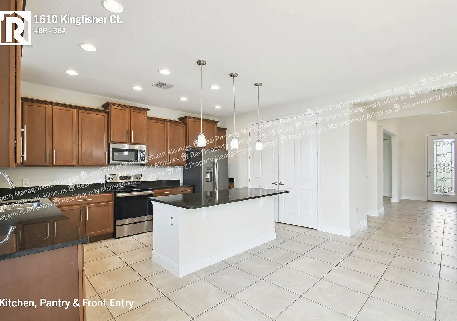 Bright & Airy Resort-Style Living on the Water in Gated Bellalago Community — Photo 4