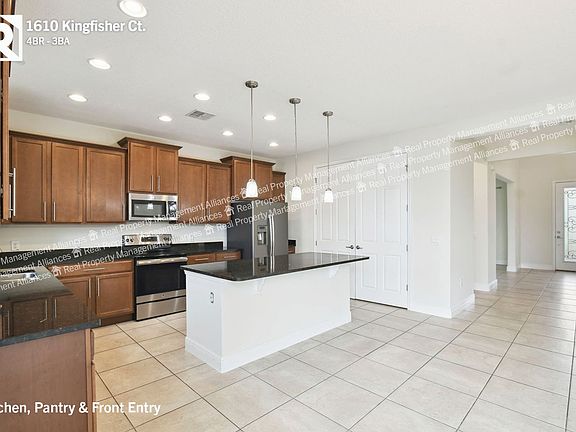 4th image of 1610 Kingfisher Ct