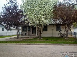 1605 N Mable Ave, Sioux Falls, SD 57103