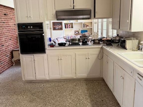 2nd image of 3723 47th St