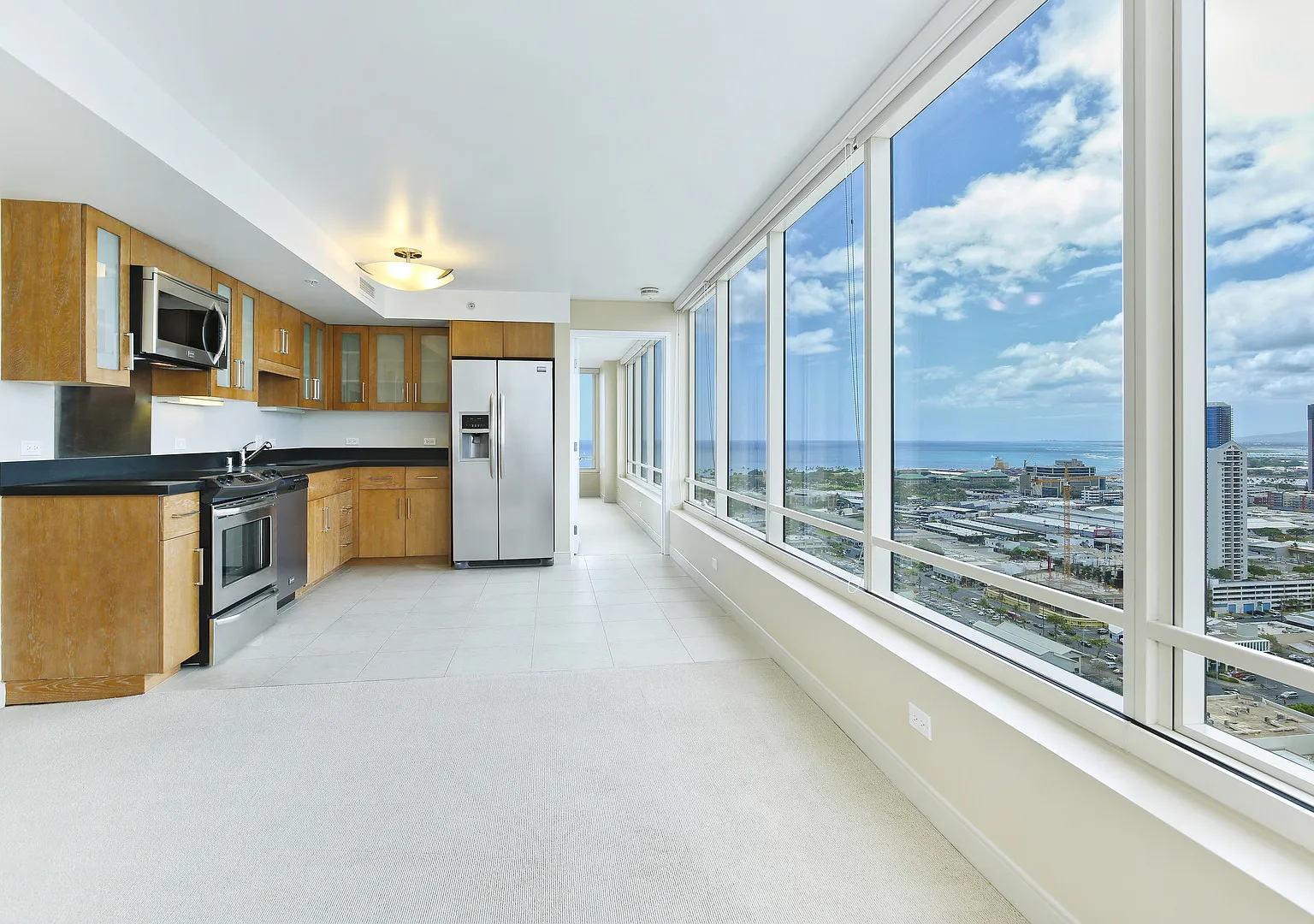 1009 Kapiolani Blvd — Photo 1
