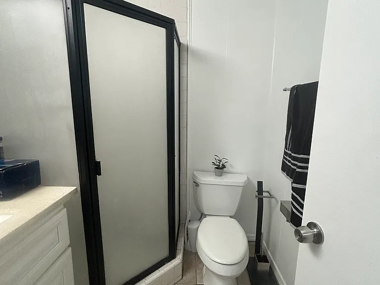 1258 Persimmon Ave #A — Photo 16
