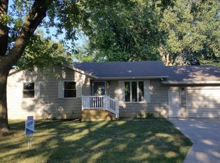 723 18th St, Nevada, IA 50201