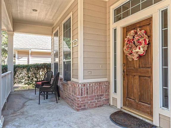 3rd image of 15807 Stiller Park Dr