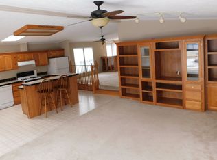 2772 Petoskey Way, Milford, MI 48380