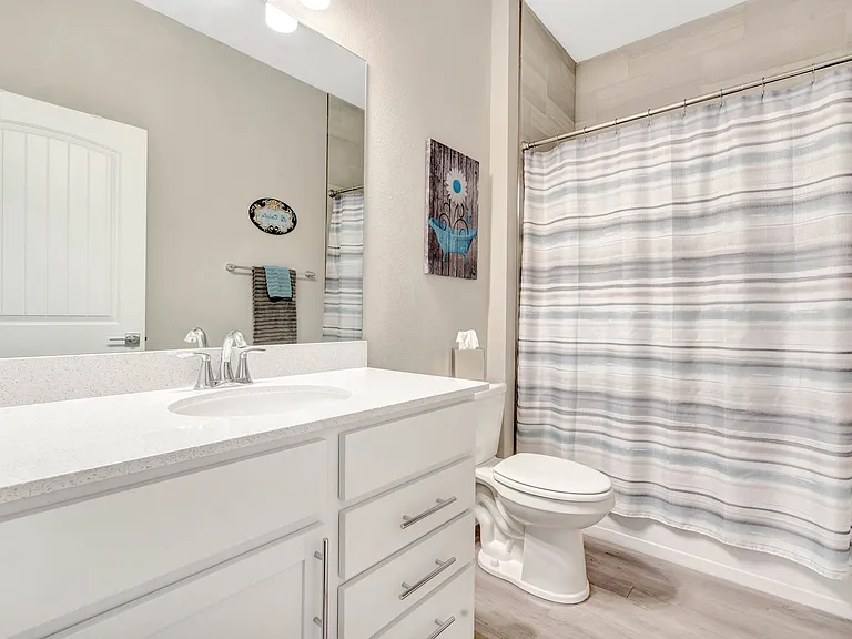 4400 Bedford Way — Photo 9