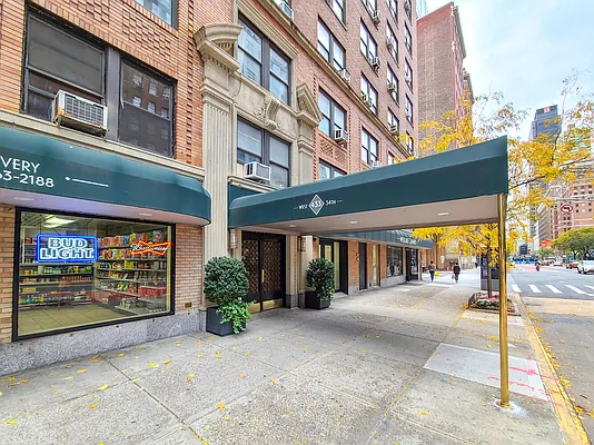 Sold by Corcoran | media 14