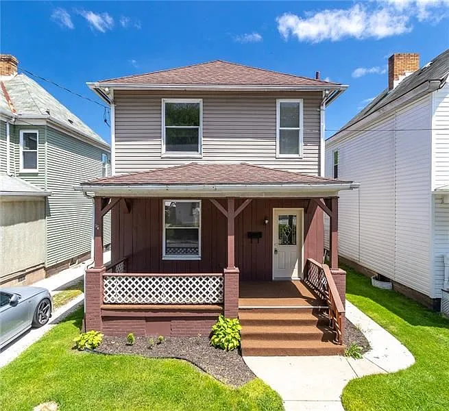 845 Grove Ave photo 1