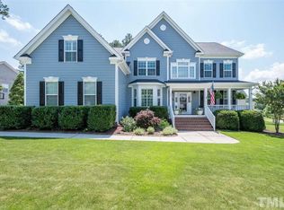 401 Crooked Pine Dr, Cary, NC 27519