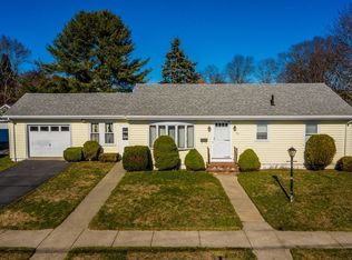 129 Sutton St, New Bedford, MA 02746