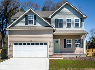 130 Medlin Rd, Pinehurst, NC 28374