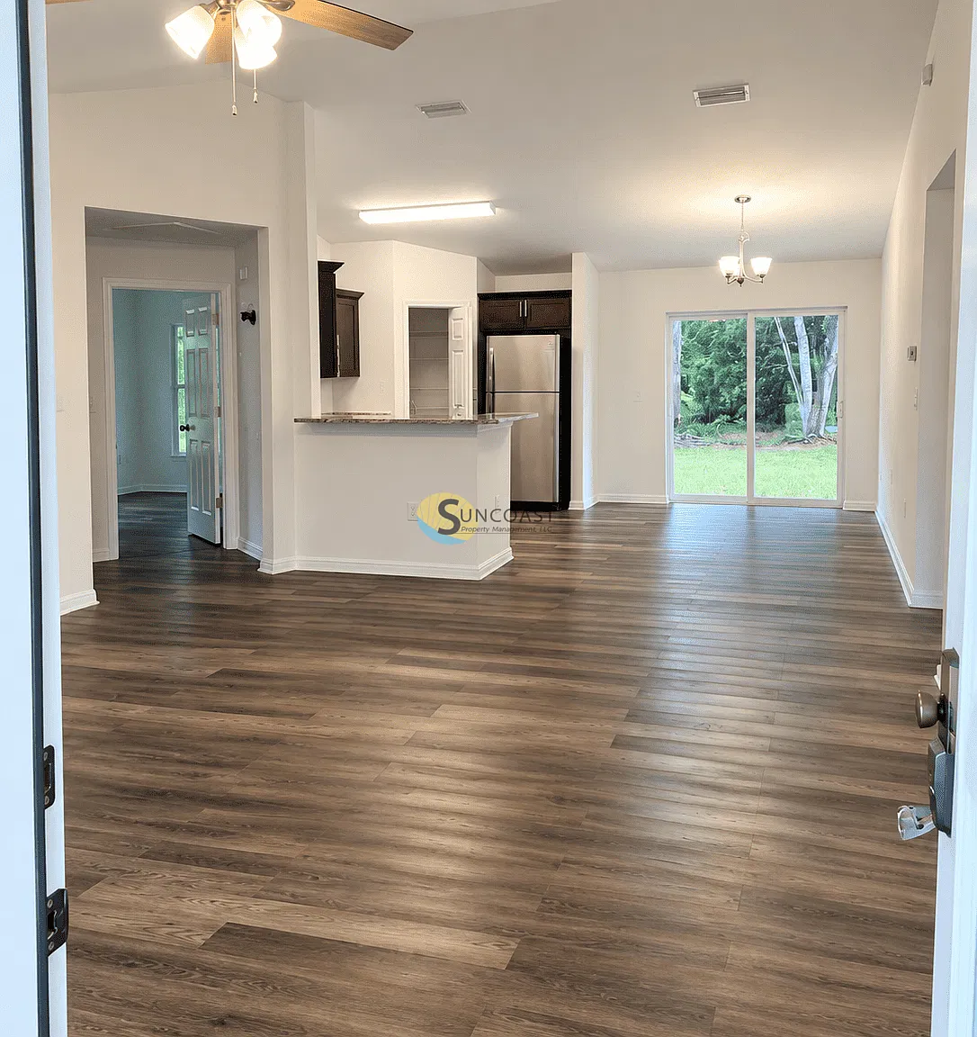 Your Next Belleview Home | 3BR/2BA w/ Garage — Photo 3