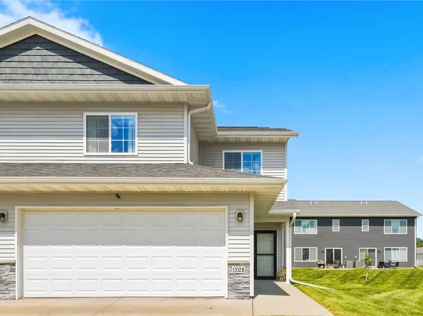 1332 Truman Ct NE #B, Cedar Rapids, IA 52402