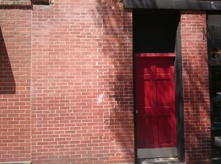 400 Hanover St APT 4B, Boston, MA 02113