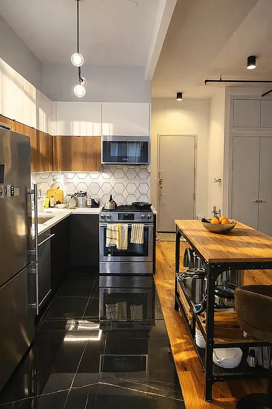 Building Photo - 255 McKibbin St #213