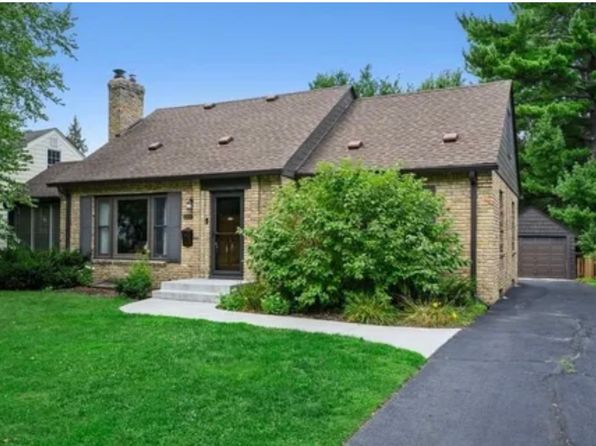 3810 Huntington Ave S