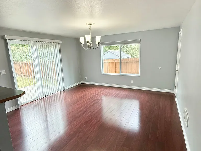 1532 NE Echo Dr — Photo 7
