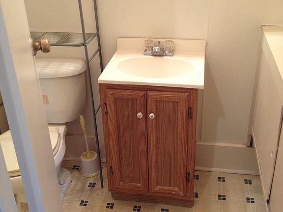 5th image of 207 Harper Dr #B