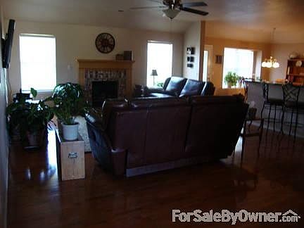 2nd image of 3128 SW 121st St