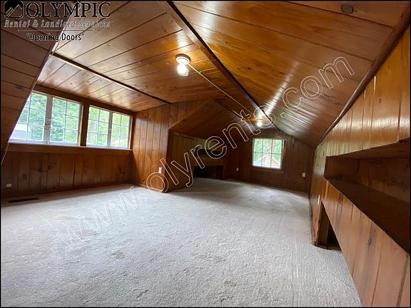 5th image of 11909 Interlaaken Dr SW APT A