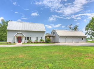 535 E Spring St, Neosho, MO 64850