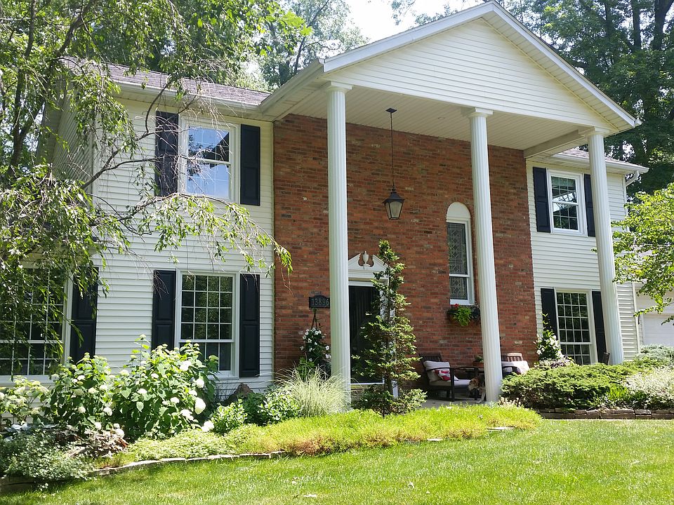 1st image of 13896 Woodsedge Ct NW