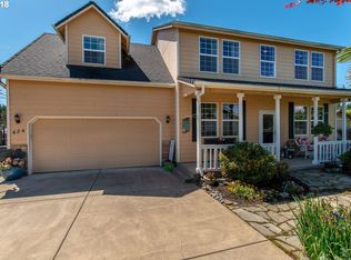 424 Blue Jay Loop, Creswell, OR 97426