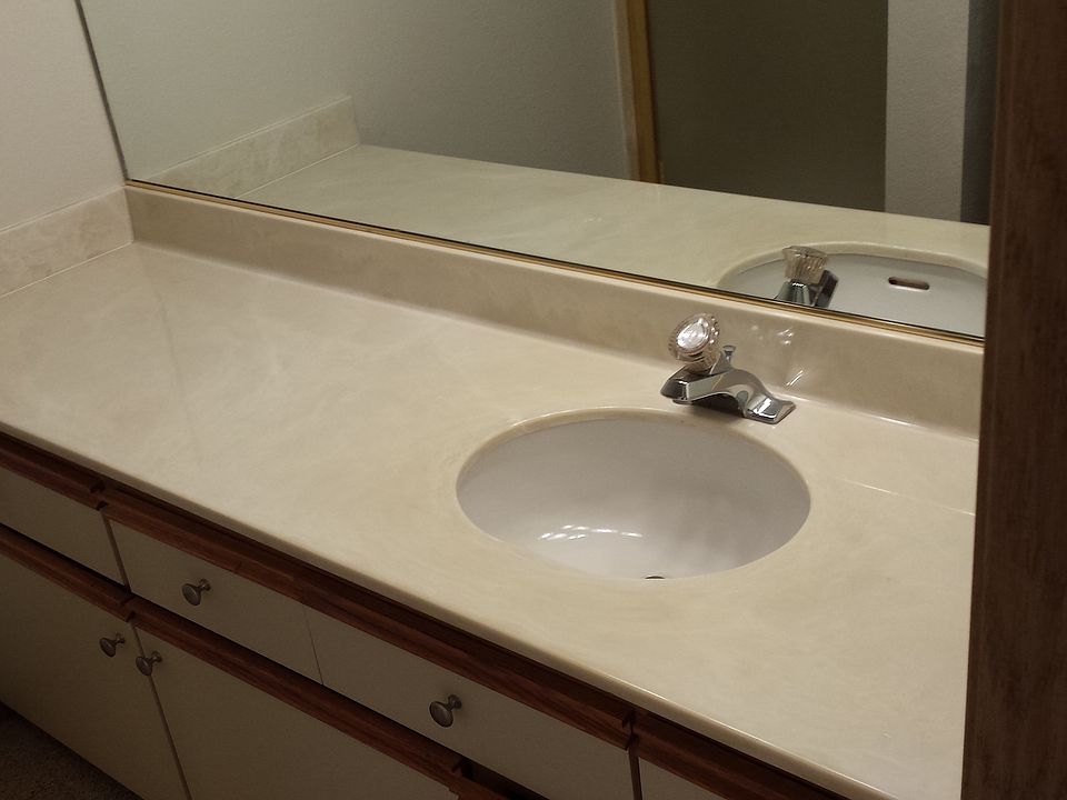 Master Vanity