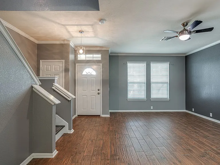 2640 Grayson Way #2640 — Photo 6