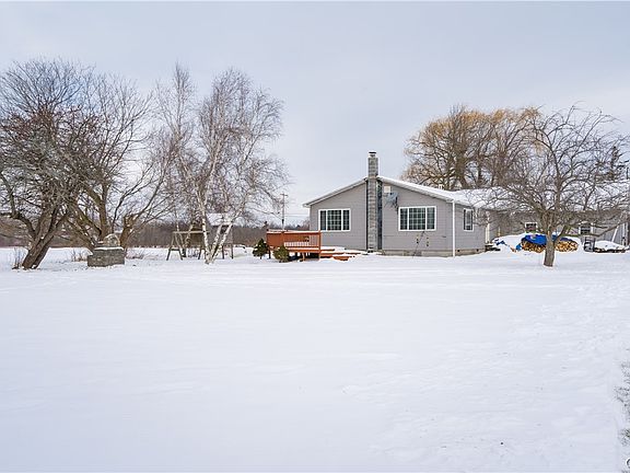 5th image of 13422 Sulphur Springs Rd