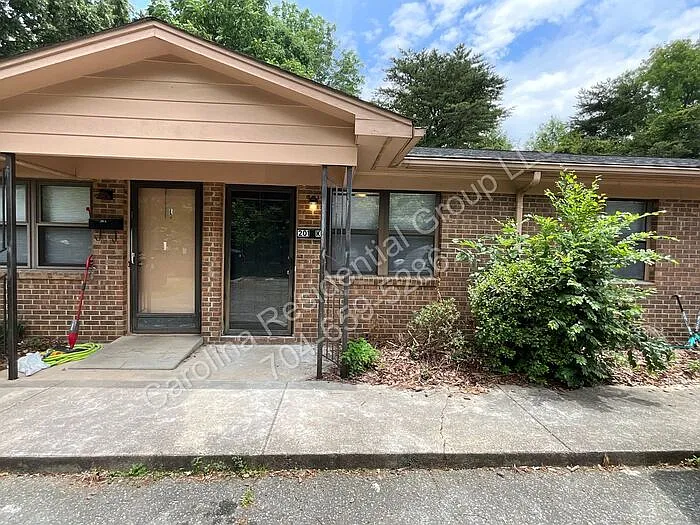 201 Arthur Dr #K — Photo 1