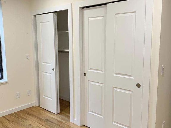 4th image of 10 Cooper St APT 1I