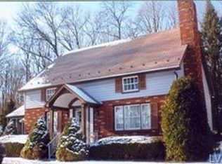 1217 Miller Rd, Wind Gap, PA 18091